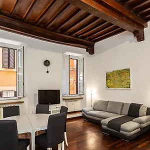 cartari-rental-in-rome-apartment.it-romehotels.com/