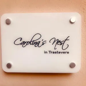 carolinasnest-in-trastevere.it-romehotels.com/